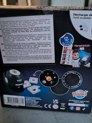 Proyector Planetario HD Buki. A estrenar