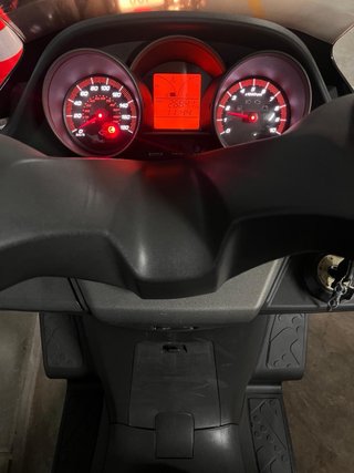 Kymco Superdink 300i ABS Maxi Scooter