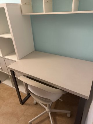 Escritorio juvenil con silla