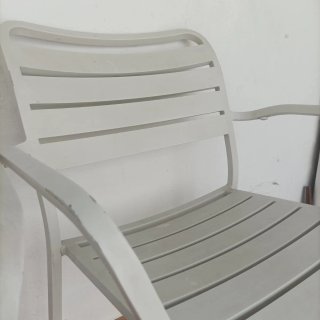 Juego de 2 Sillas .