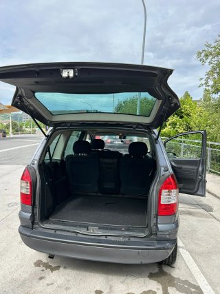 Opel Zafira 2.2 DTI 125CV (2005).
