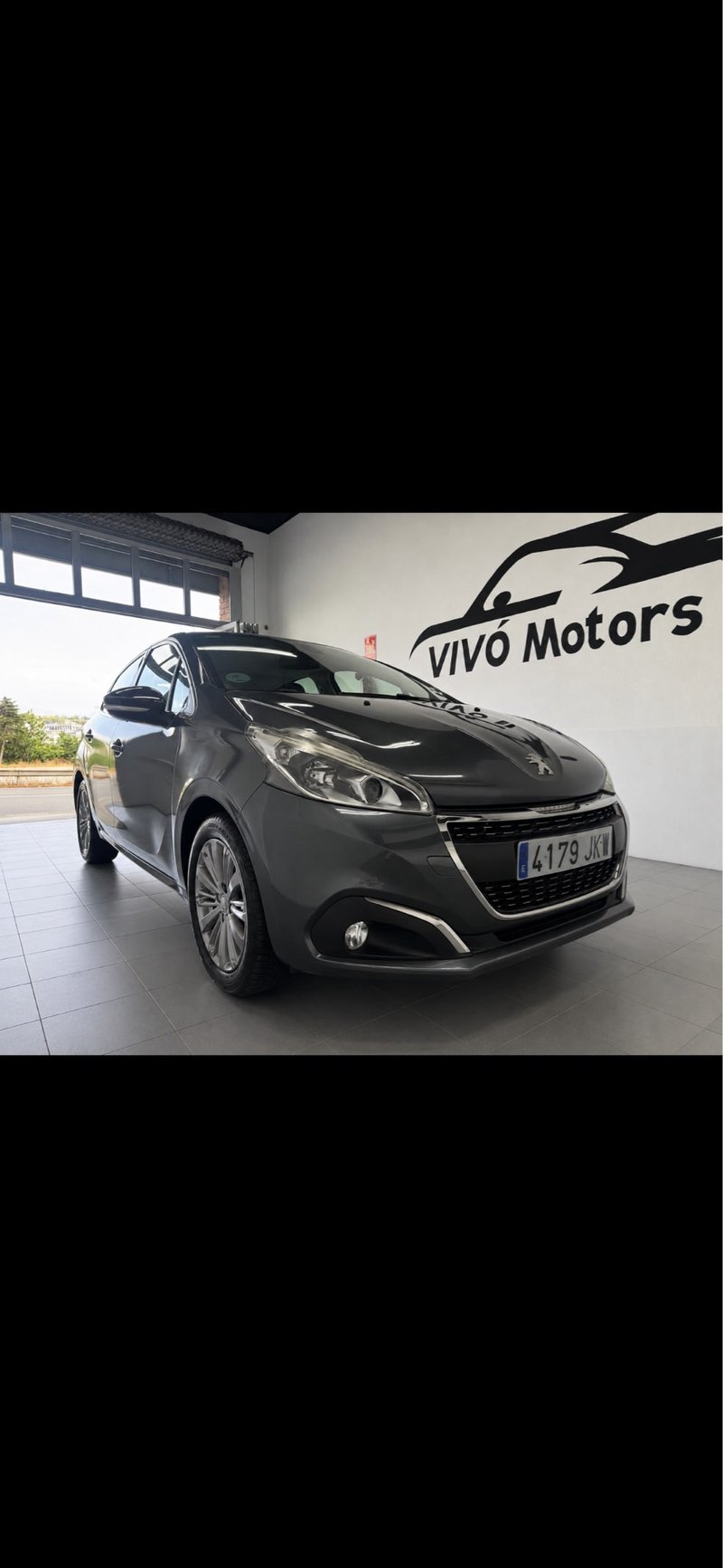 Peugeot 208 2015