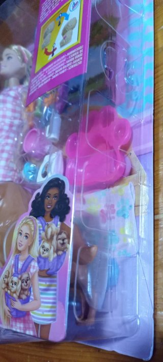Barbie y sus perritos mágicos