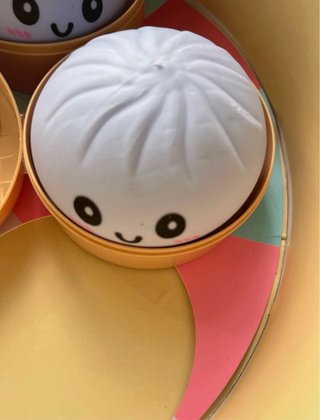 Caja de dumplings con 3 dumplings
