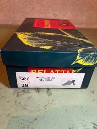 Zapatos Bellati Talla 39 Beige/Marrón