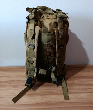 Mochila outdoor 25L - Nueva