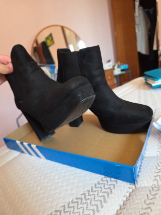 Botas de tacón negras