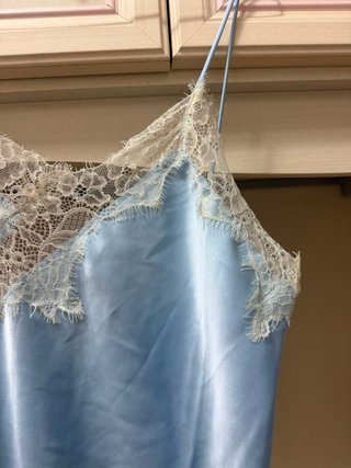 Top simil Zara pizzo azzurro