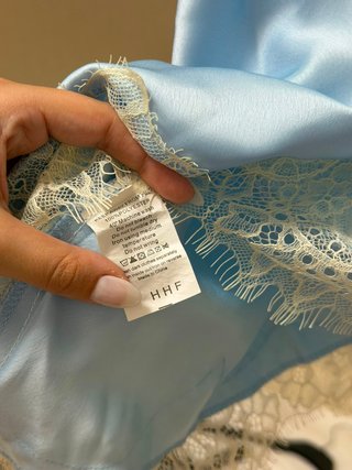 Top simil Zara pizzo azzurro
