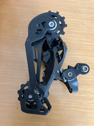 Desviador trasero Shimano XT 11v