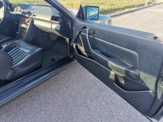 Mercedes-Benz 300CE 1989