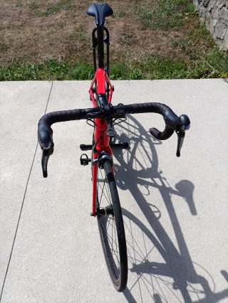 Bicicleta de carretera Trek Émonda SL6 Roja