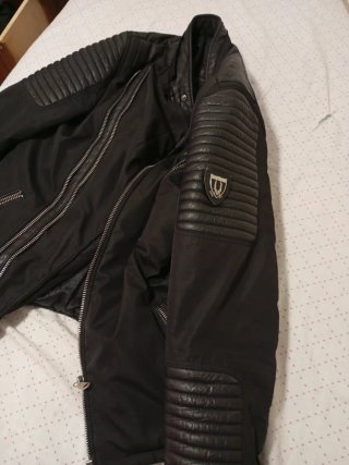 Chaqueta de moto negra