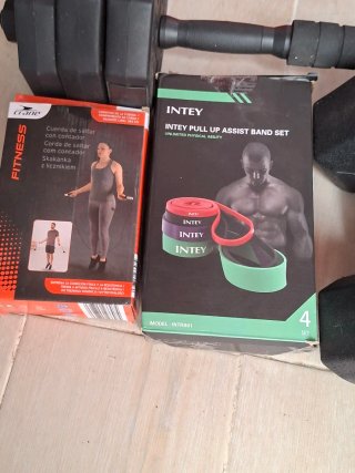 Set de pesas y accesorios fitness. OJO NO EN vio
