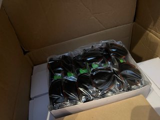 Pack 100 Gafas de Sol Negras y Marrones