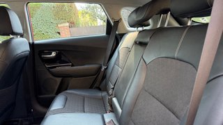 Kia Niro 1.6 GDi HEV 104kW (141CV) Drive