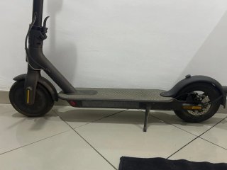 Patinete Eléctrico Xiaomi Mi Scooter