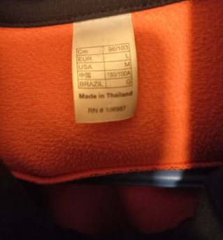 CHAQUETA QUECHUA