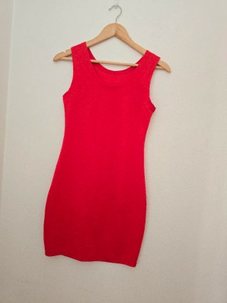 Vestido rojo ajustado Talla S