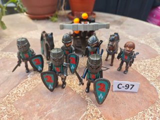 Playmobil C-97 Caballeros con Escudo Águila