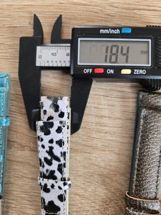 Lote 8 correas de reloj variadas