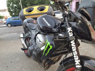 Kawasaki Z750 2007/2008 Negra y Verde