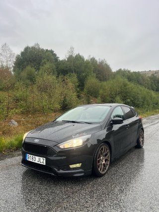 Ford Focus ST-Line 2016