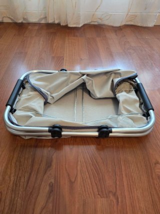 Bolsa nevera de picnic con asas metálicas