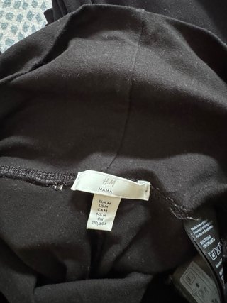 Ropa premamá: Pantalones y una falda