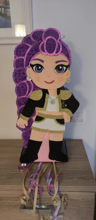 Piñata Kpop Rumi Bebé