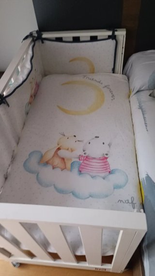 Cuna colecho LOOK AT ME con estampado infantil