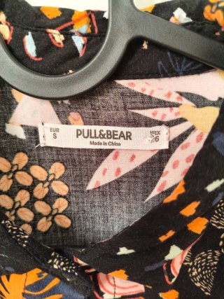 Camisa Pull & Bear Estampada Talla S