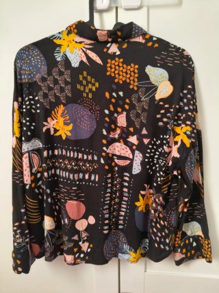Camisa Pull & Bear Estampada Talla S