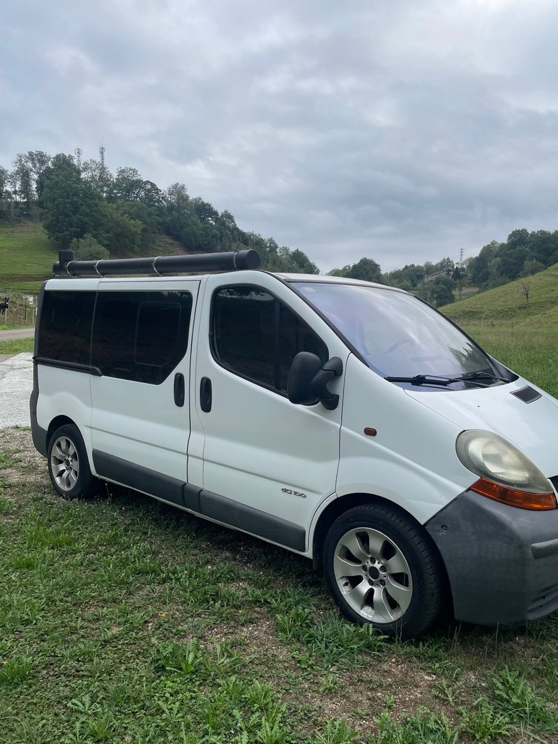 Renault trafic camper - foto 1