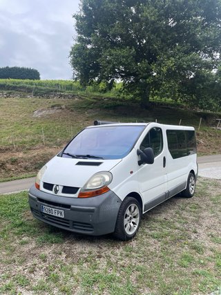 Renault trafic camper