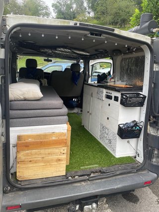 Renault trafic camper