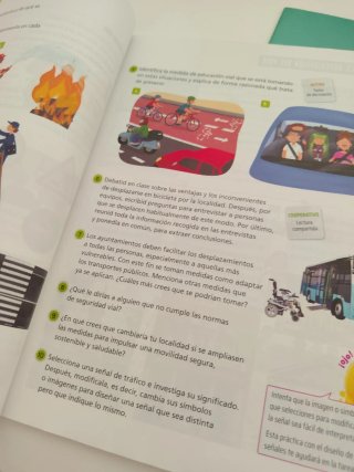 Hasta la bandera. Libro sociales 3 primaria