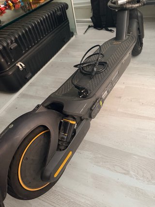Patinete Ninebot Kickscooter MAX G2