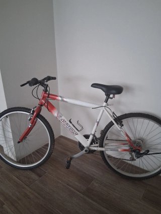Bicicleta LAURENS Blanca y Roja