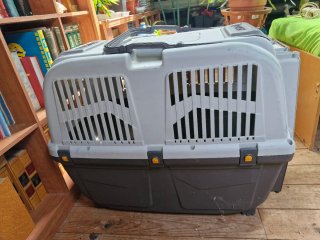 Transportín grande perros de 35-40kg Skudo (IATA)
