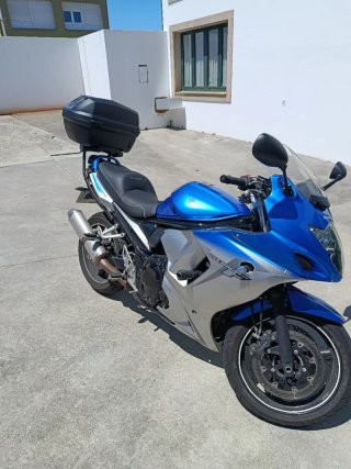 Suzuki GSX-R Azul/Plata - Buen Estado