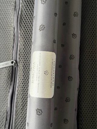 Maleta de cabina Rimowa Negra