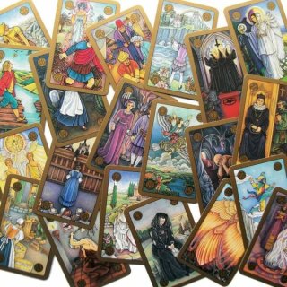 TAROT SYMBOLON THE DECK OF REMEMBRANCE AGM Urania