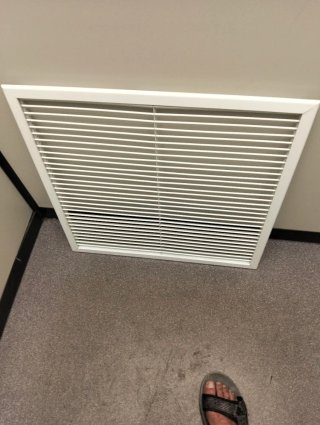 Rejilla ventilación falso techo desmontable
