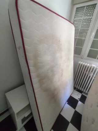 Colchón inflable blanco