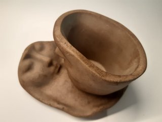 Maceta Beso Terracota Pequeña