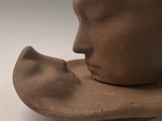 Maceta Beso Terracota Pequeña