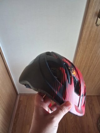 Casco bicicleta infantil negro/rojo specialized