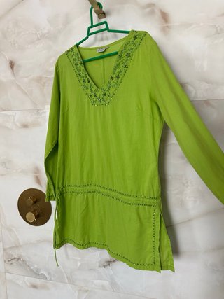 Túnica playera verde talla M
