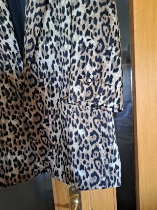 Chaqueta Zara Basic Animal Print